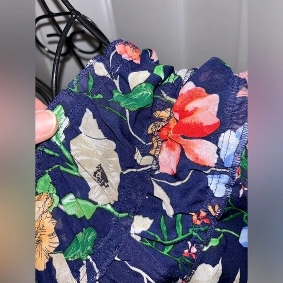 Joie De Vivre navy floral print size L - Picture 4 of 7